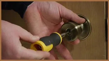 City Locksmith Shop Denver, CO 303-729-3935 - 15-unlock-door