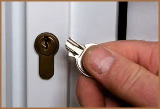 City Locksmith Shop Denver, CO 303-729-3935 - 5-broken-key